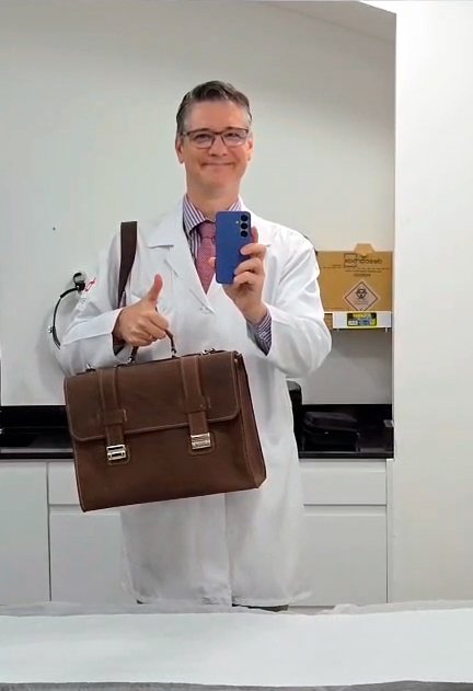 presentear quem cuida de quem amamos.